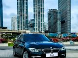 BMW 318i Luxury Edition 2016