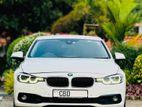 BMW 318i Luxury Line 2017