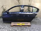 BMW 530e Sport G30 2018 Doors