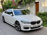 BMW 740e 2017