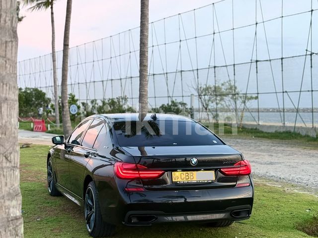 BMW 740E 2016 photo 3