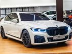 BMW 740e M-SPORT PLUS 2018