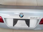 BMW FW20-520D -Dicky Lid Complete