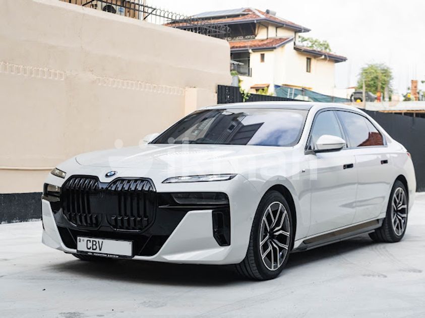 BMW i7 M Sport 2023 for Sale in Colombo 3 | ikman