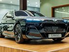 BMW i7 TWO-TONE ULTIMATE 2024