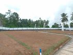 බණ්ඩාරගම නගරයෙන් වැවට මුහුණලා ඉඩමක්