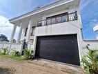 boralasgamuwa town house for sale