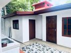 Boralesgamuwa 2 Story House for Rent ( R- 67)