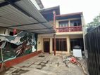 Boralesgamuwa 4 BR Two Storey House for Rent
