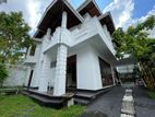 Boralesgamuwa : 4BR (9.05P) Luxury House for Sale