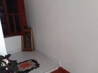 Boralesgamuwa, Lake Rd - 7.5 Perches Land with an Old House to Sale