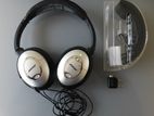 Bose QC@ Quiet Conmfort Acoustic Noise Cancelling Headphones