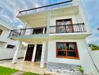 Box Type 3 Storied Newly Building House For Sale In Negombo Kadirana