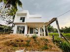 Box Type Modern House for Sale in Athurugiriya