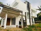 Box Type Modern House for Sale in Athurugiriya