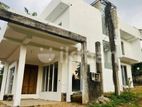Box type Modern House for Sale in Athurugiriya