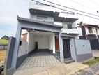 Box Type Modern Luxury House for Sale Honnanthara
