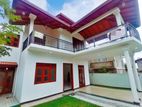 Brand New 10 Perch With Solid Two Storey House In Kahathuduwa