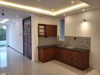 Brand New 2 Nd Floor House for Rent – Battaramulla