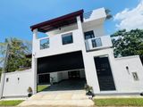 Brand New 2-Story House with Rooftop Kadawatha