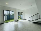 BRAND NEW 2 STORY LUXURY HOUSE FOR SALE IN BANDARAGAMA PILIYANDALA .