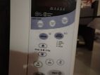 Brand New 28L Microwave Oven