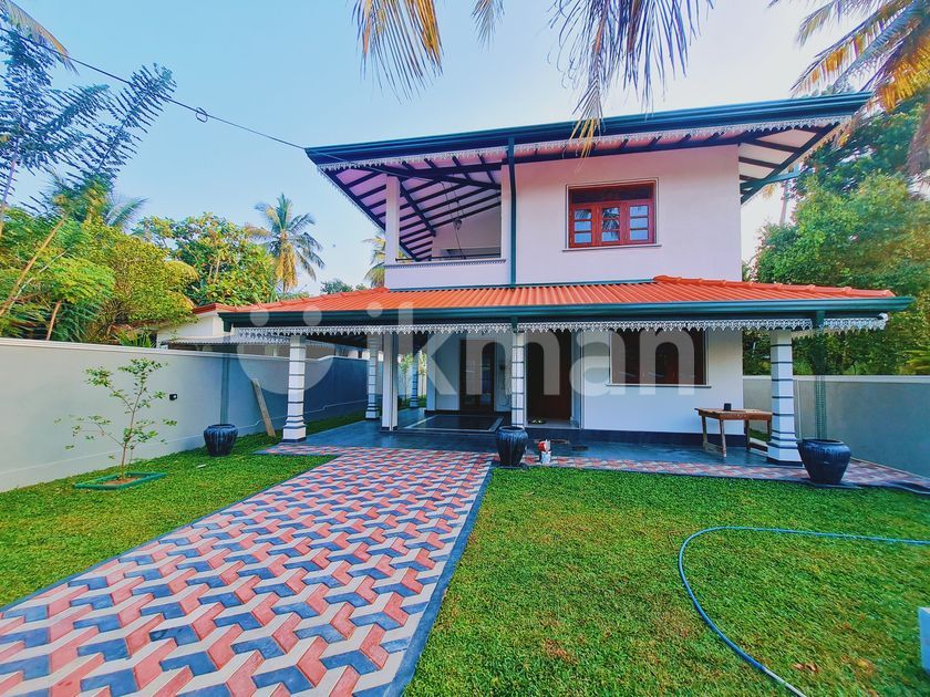 Brand New 3 Storied House for Sale, Piliyandala, Kedelpitiya ikman