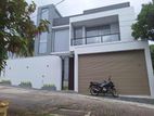 Brand New 3st Luxury House for Sale in Pannipitiya