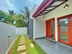 Brand New 9 Perch Single Storey Quality House in Polgasowita