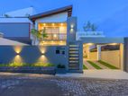 Brand-New Architect-Designed Luxury 2-Story House in Piliyandala
