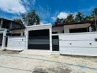 BRAND NEW BEAUTIFUL LUXURY HOUSE FOR SALE IN PILIYANDALA .