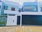 Brand New Big 3 Storied House, Piliyandala Town