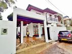 Brand New Brick Walls With Luxury 05 Bedrooms House In Piliyandala