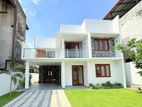 Brand New House for Sale in Athurugiriya