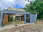 Brand New House for Sale in Lake Road, Battaramulla (HS4820)