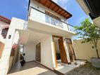 Brand New House for Sale in Thalawathugoda