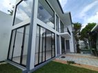 brand new House For Sale in Thalawathugoda