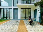 Brand New House for Sale in Thalawathugoda