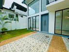 Brand New House for Sale in Thalawathugoda