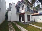 Brand New House for Sale in Wattala,Enderamulla