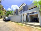 Brand-New House in Talawathugoda Hokandara Horahena For Rs.42/ Million