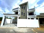 Brand-New House Pannipitiya Off Kottawa Malabe Bus Rd - PRICE REDUCED