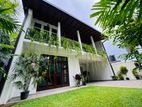 Brand-New House With Garden Space - Hokandara Talawathugoda