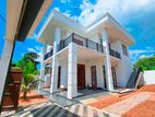 Brand New Luxry Modern House For sale in Moratuwa Katubedda