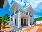 Brand New Luxry Modern House For sale in Moratuwa Katubedda