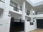 Brand New Luxury 03 Storey House For Sale In Kandana