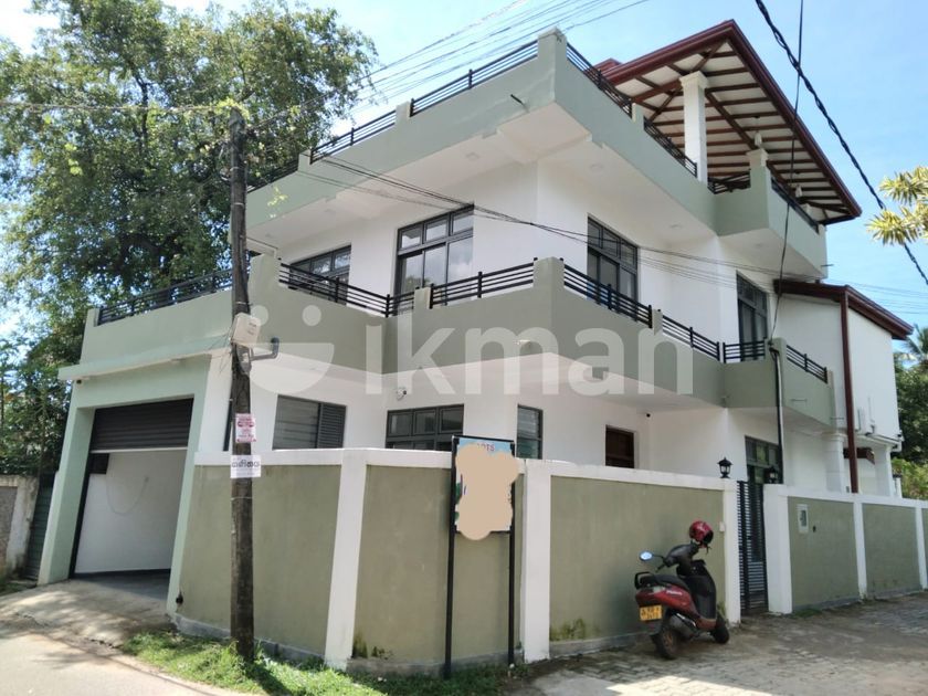 Brand New Luxury 2 Story House For Sale With Rooftop - Piliyandala Town ...