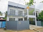 Brand New Luxury 3 Story House For Sale In Kesbewa