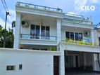 Brand-New Luxury 4-Bedroom House for Sale – Pelawatta