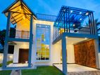 Brand New Luxury Complete Box Morden House For Sale in Negombo